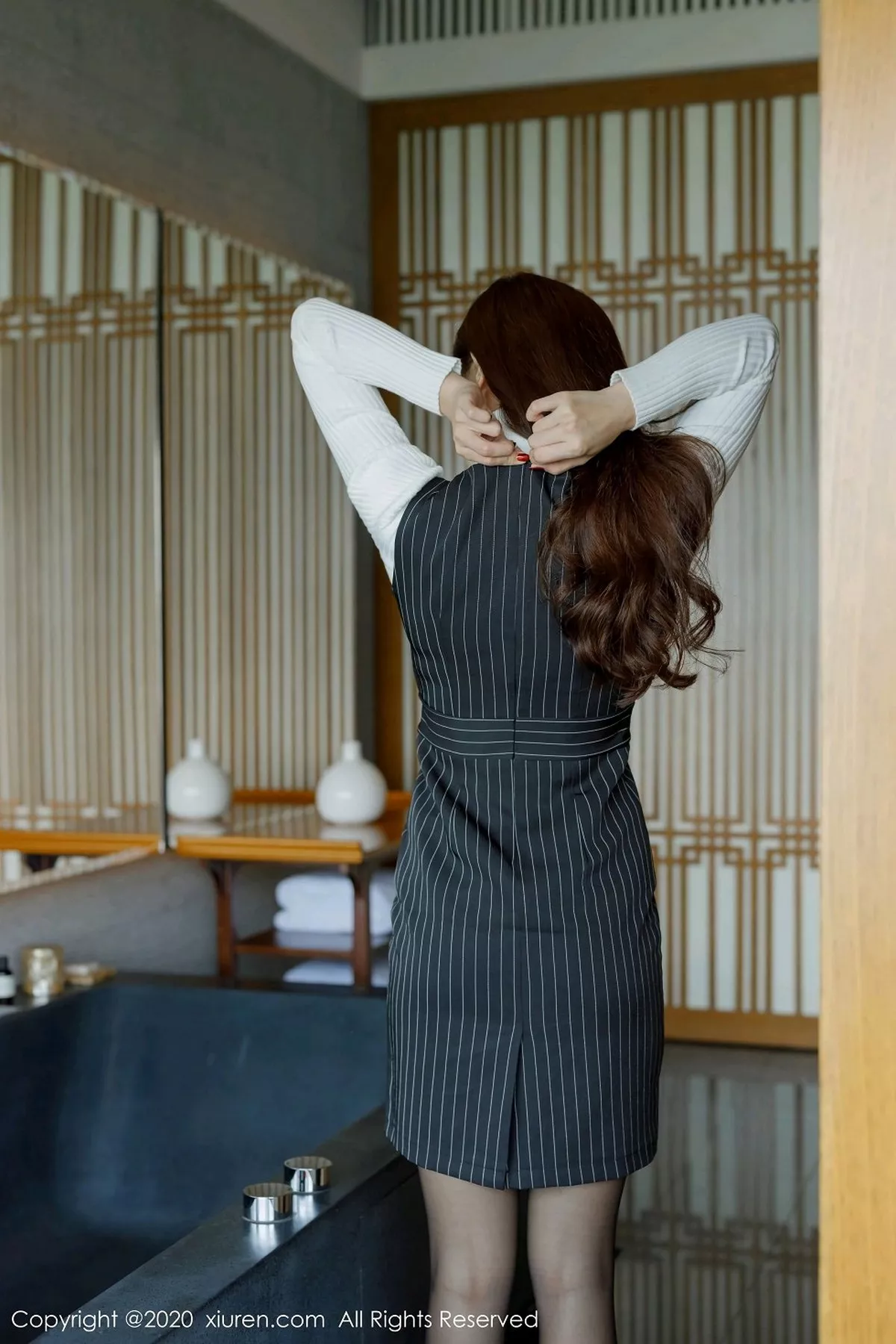 [XiuRen秀人网]第2910期杨紫嫣写真-秀人资源网